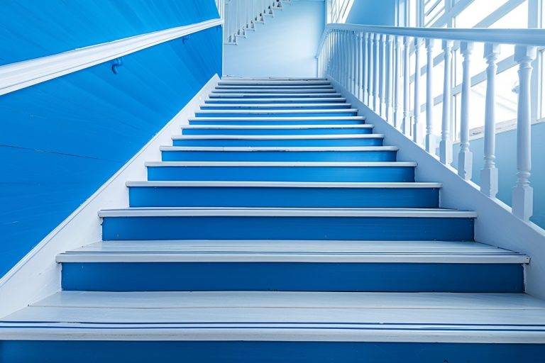 Comment donner un coup de jeune à votre escalier en bois en le peignant ?